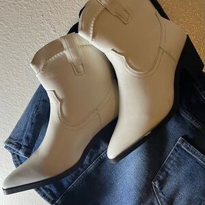 Stylish White Ankle Boots for Women
